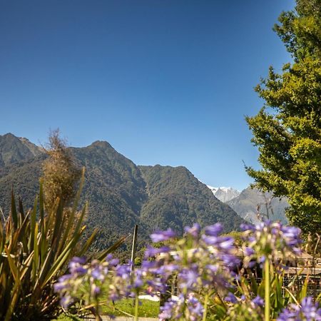 Ropatinis Bed & Breakfast Fox Glacier Exterior photo