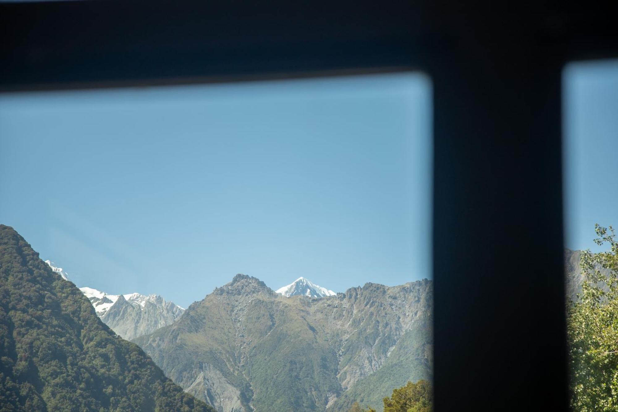 Ropatinis Bed & Breakfast Fox Glacier Exterior photo