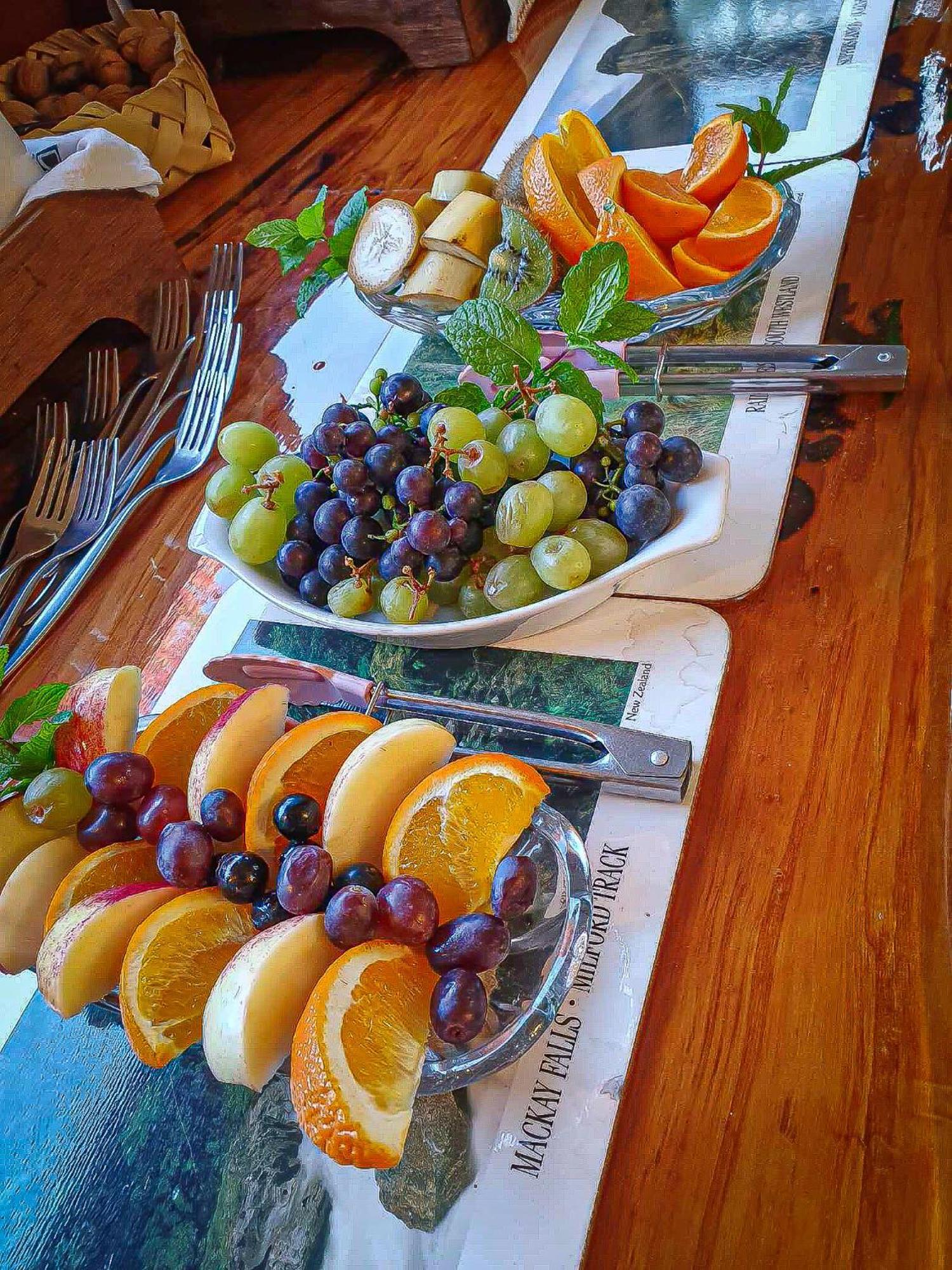 Ropatinis Bed & Breakfast Fox Glacier Exterior photo